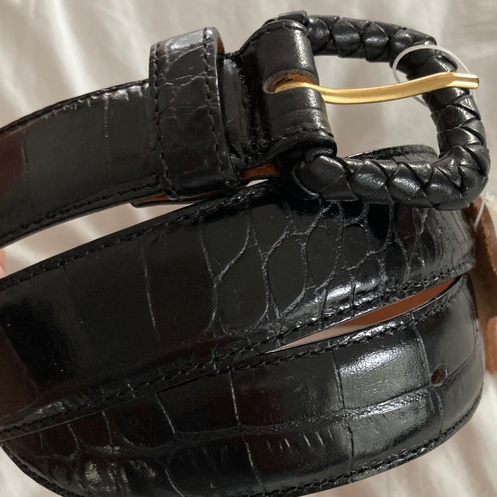 🆕 “Harold's” Italian Made CROCODILE Embossed Genuine Black Leather Ladies Belt!